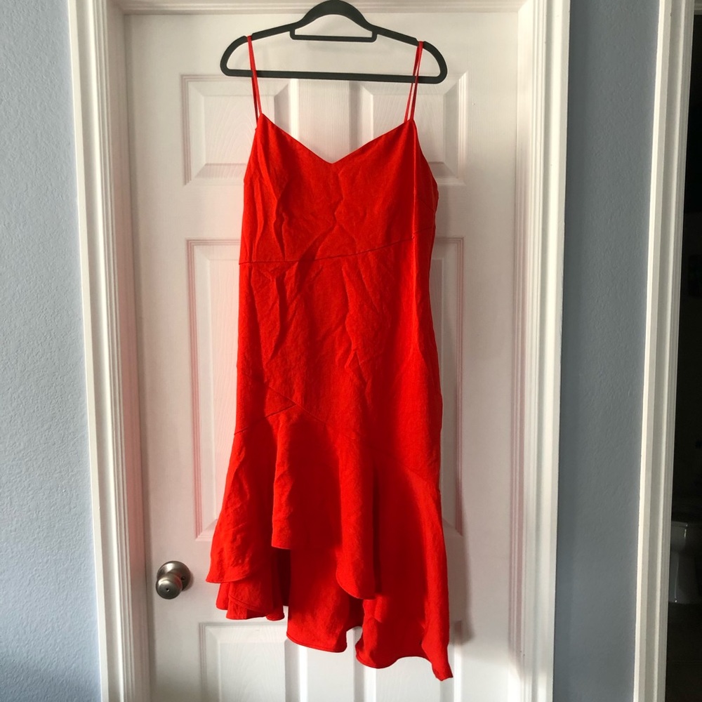 Lulu’s asymmetrical dress